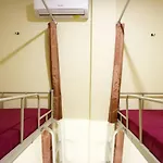 Pondok Backpacker City Square